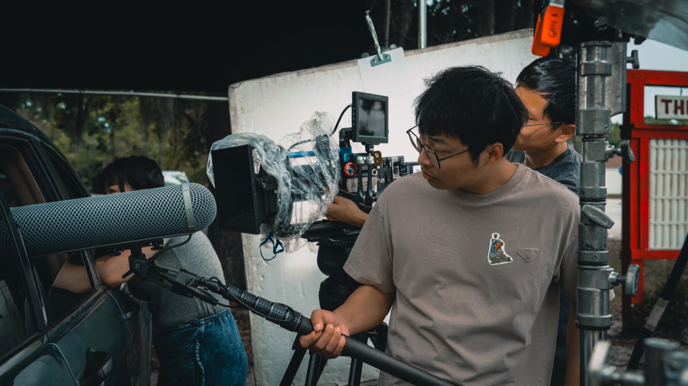 Drowning behind the scenes